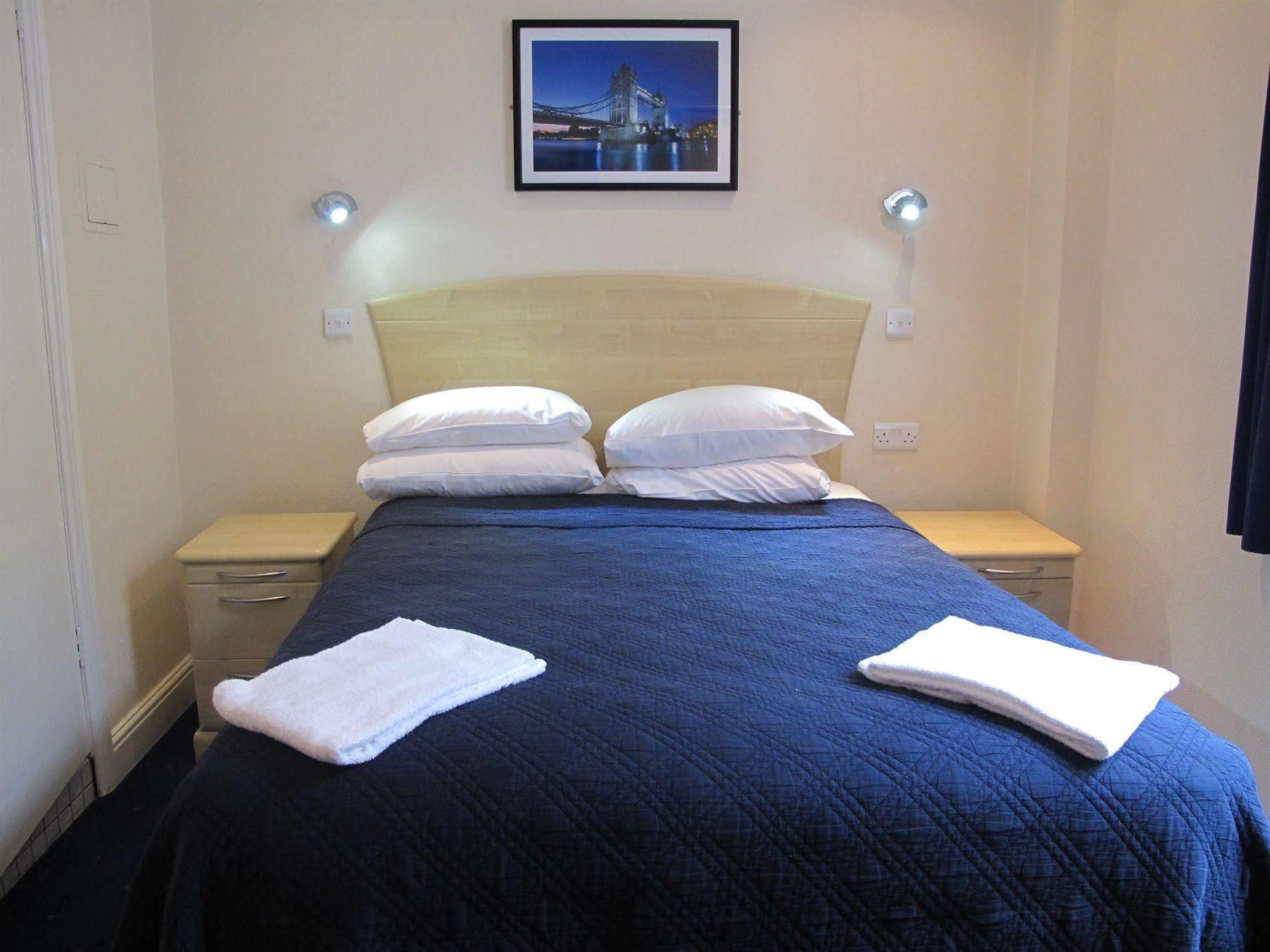 Alhambra Hotel London Kültér fotó